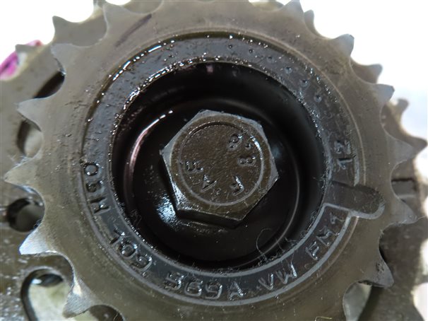 Thumbnail 7: 2013 PORSCHE CAYENNE (958) 3.6L (M55) ENGINE MOTOR OIL FLUID PUMP