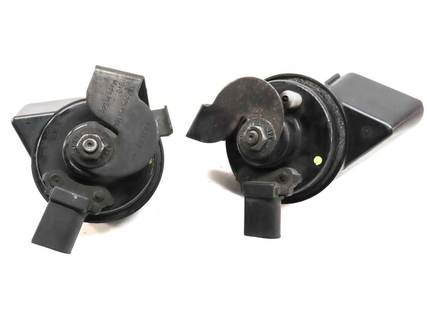 Thumbnail 4: 2011-2013 PORSCHE CAYENNE (958) HIGH & LOW TONE HORN SET-2