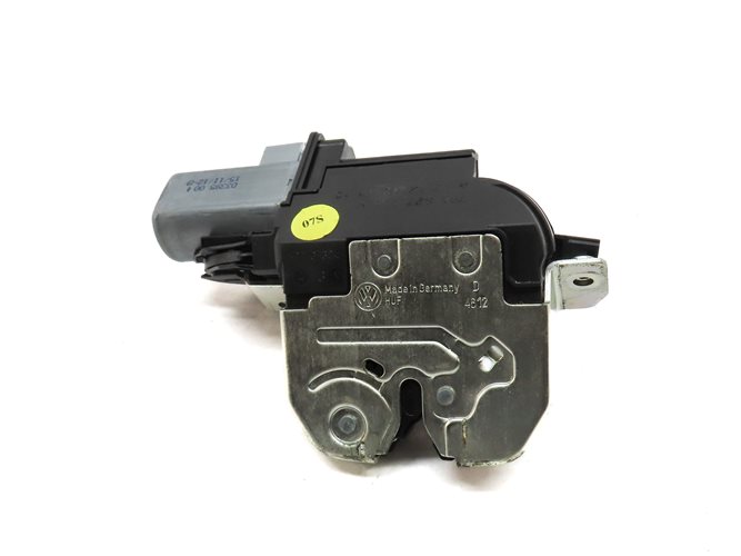 Thumbnail 2: 13 PORSCHE CAYENNE (958) REAR TRUNK TAILGATE LIFTGATE HATCH LOCK LATCH ACTUATOR