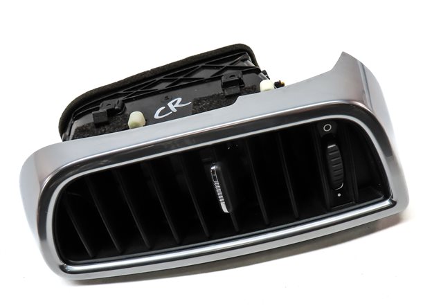 Thumbnail 3: 2013 PORSCHE CAYENNE (958) FRONT CENTER RIGHT DASH HVAC HEAT AIR AC VENT (BLACK)
