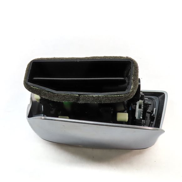 Thumbnail 4: 2013 PORSCHE CAYENNE (958) REAR HEAT AIR AC HVAC VENT (BLACK)