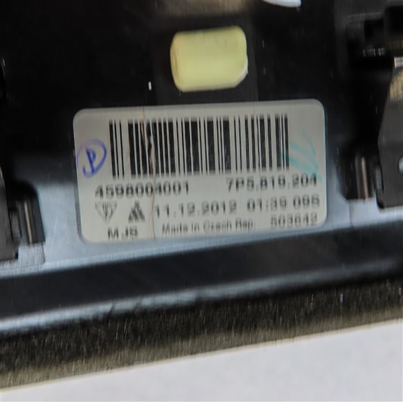 Thumbnail 6: 2013 PORSCHE CAYENNE (958) REAR HEAT AIR AC HVAC VENT (BLACK)