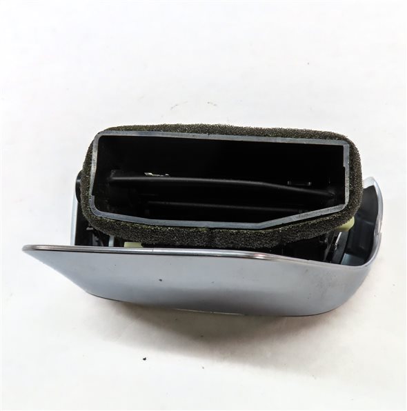 Thumbnail 4: 2013 PORSCHE CAYENNE (958) REAR LEFT HEAT AIR AC HVAC VENT (BLACK)
