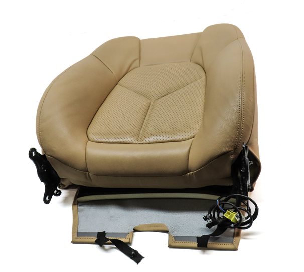 Thumbnail 2: 2013 PORSCHE CAYENNE (958) FRONT LEFT DRIVER UPPER SEAT BACK CUSHION (BEIGE)
