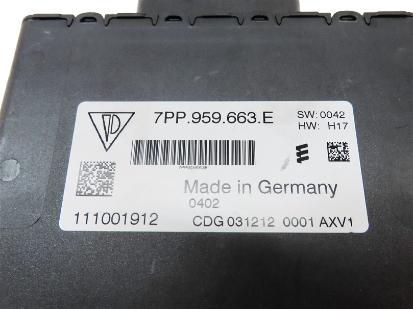 Thumbnail 4: 2013 PORSCHE CAYENNE (958) 3.6L (M55) ENGINE VOLTAGE CONVERTER CONTROL MODULE