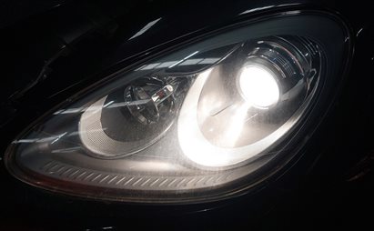 Thumbnail 2: 2011-2014 PORSCHE CAYENNE (958) LEFT FRONT DRIVER HID XENON HEADLIGHT LIGHT LAMP