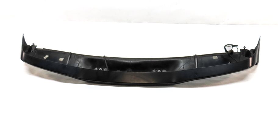 Thumbnail 5: 2011-2014 PORSCHE CAYENNE (958) REAR SPOILER WING TRIM BEZEL w/ 3rd BRAKE LIGHT