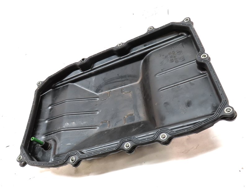 Thumbnail 3: 11-18 PORSCHE CAYENNE PANAMERA (958 970 G1) 3.0L HYBRID TRANSMISSION OIL PAN
