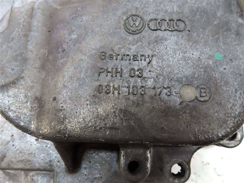 Thumbnail 7: 2008-2018 PORSCHE CAYENNE (957 958) 3.6L VR6 ENGINE TIMING COVER SEAL FLANGE