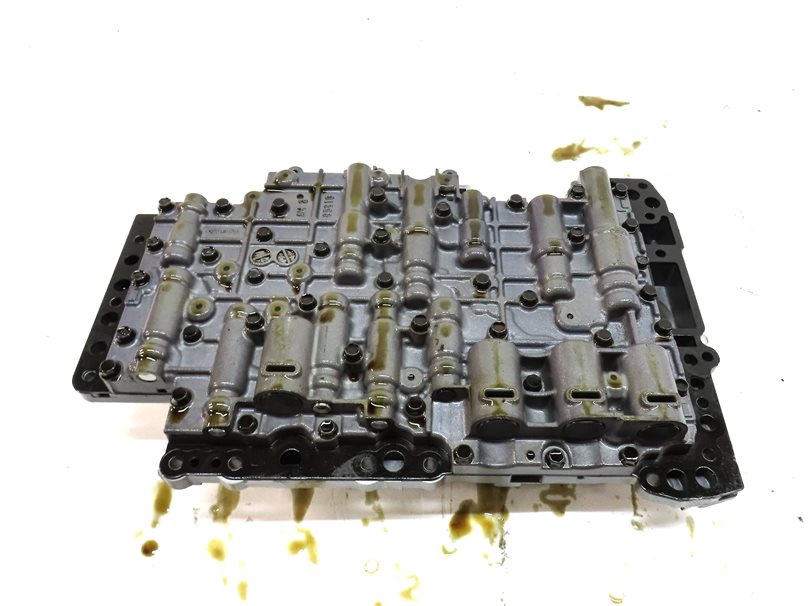Thumbnail 8: 2011-2018 PORSCHE CAYENNE (958) S / GTS / BASE - TRANSMISSION VALVE BODY