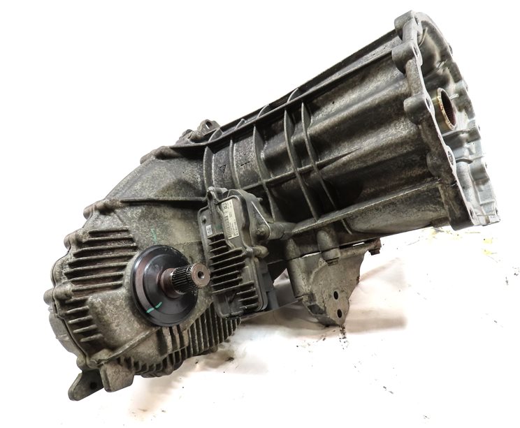 Thumbnail 2: 2013 PORSCHE CAYENNE (958) 3.6L (M55) TRANSFER CASE ASSEMBLY w/ SHIFT MOTOR