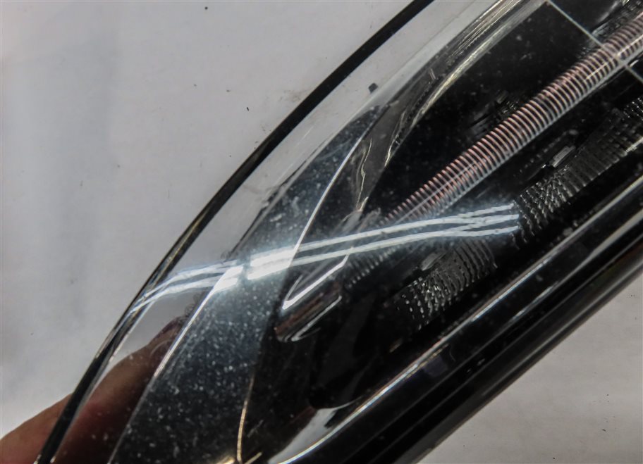 Thumbnail 9: 11-14 CAYENNE (958) FRONT LEFT DRIVER DRL DAY TIME RUNNING MARKER LIGHT LAMP