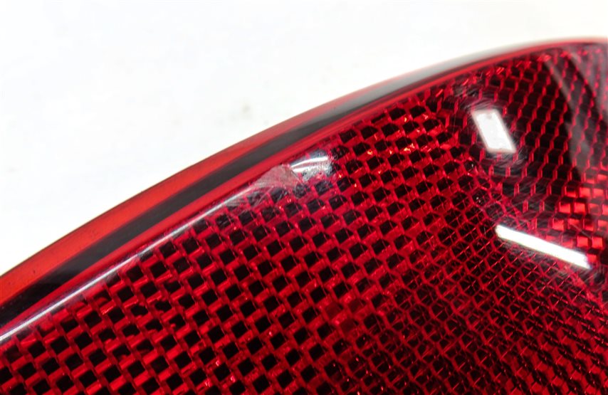Thumbnail 6: 2013 PORSCHE CAYENNE (958) REAR RIGHT PASSENGER LOWER BUMPER SAFETY REFLECTOR