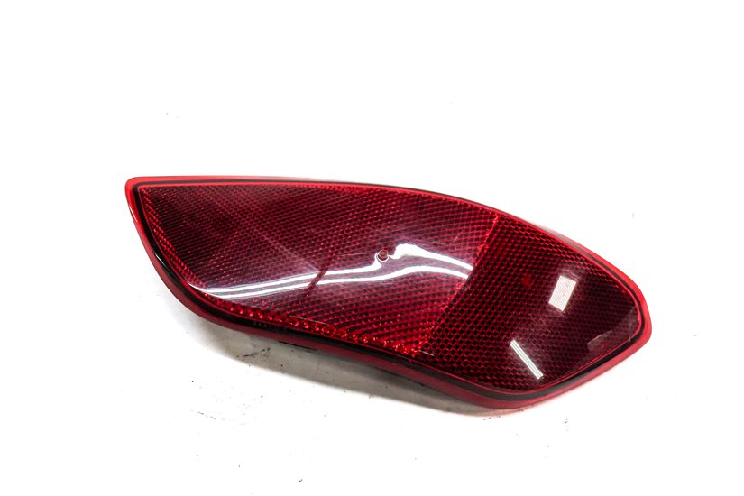 Thumbnail 2: 2013 PORSCHE CAYENNE (958) REAR LEFT DRIVER LOWER BUMPER SAFETY REFLECTOR