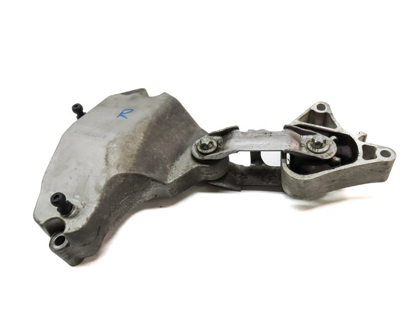 Thumbnail 5: 2016 MERCEDES GLA250 (X156) 2.0L TURBO RIGHT UPPER ENGINE MOTOR MOUNT BRACKET