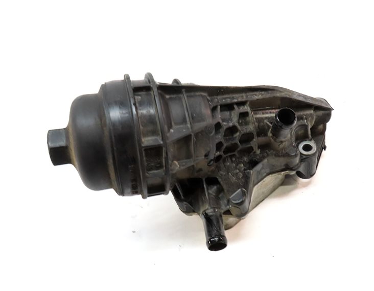 2016 MERCEDES GLA250 (X156) 2.0L TURBO ENGINE MOTOR OIL FILTER HOUSING w/COOLER