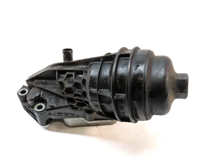 Thumbnail 4: 2016 MERCEDES GLA250 (X156) 2.0L TURBO ENGINE MOTOR OIL FILTER HOUSING w/COOLER