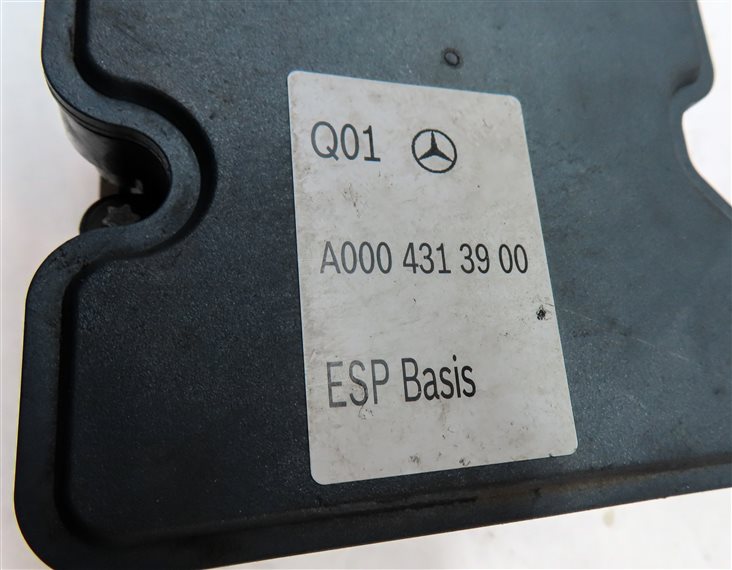 Thumbnail 6: 2015-2020 MERCEDES GLA250 (X156) ABS ANTI LOCK BRAKE PUMP w/ MODULE