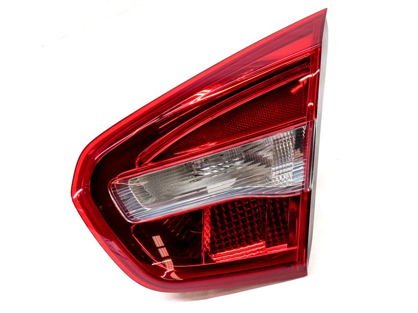 Thumbnail 4: 2015-2020 MERCEDES GLA250 (X156) RIGHT PASSENGER REAR INNER TAILLIGHT LIGHT LAMP