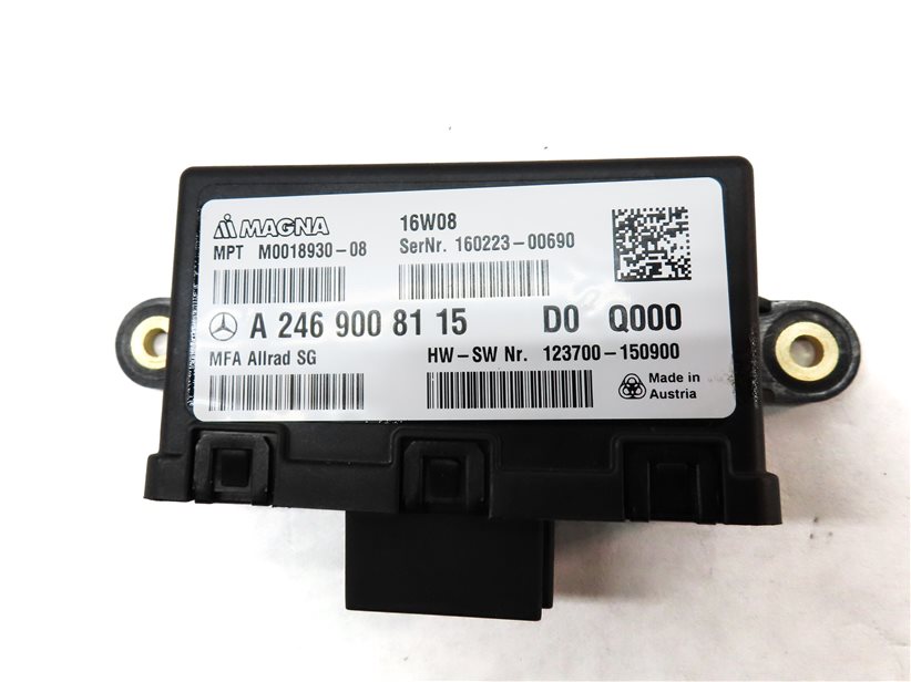 Thumbnail 4: 15-20 MERCEDES B250 CLA250 GLA250 (C117 W246 X156) TRANSFER CASE CONTROL MODULE