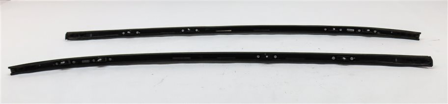 Thumbnail 4: 2016 MERCEDES GLA250 (X156) LEFT & RIGHT ROOF CARGO RAIL SET/2 FORWARD/BACK