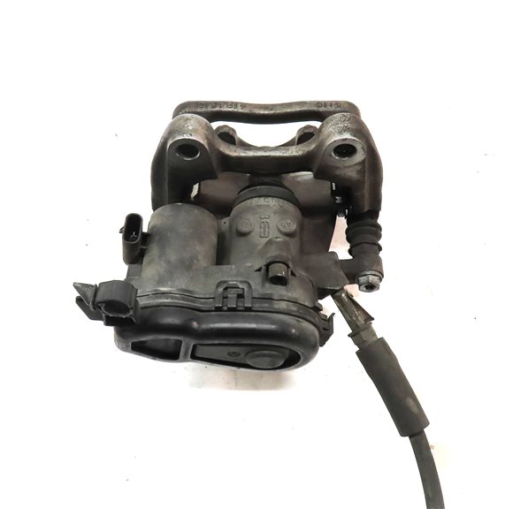 Thumbnail 5: 13-20 MERCEDES B250 CLA250 GLA250 (C117 W242 W246 X156) LEFT REAR BRAKE CALIPER