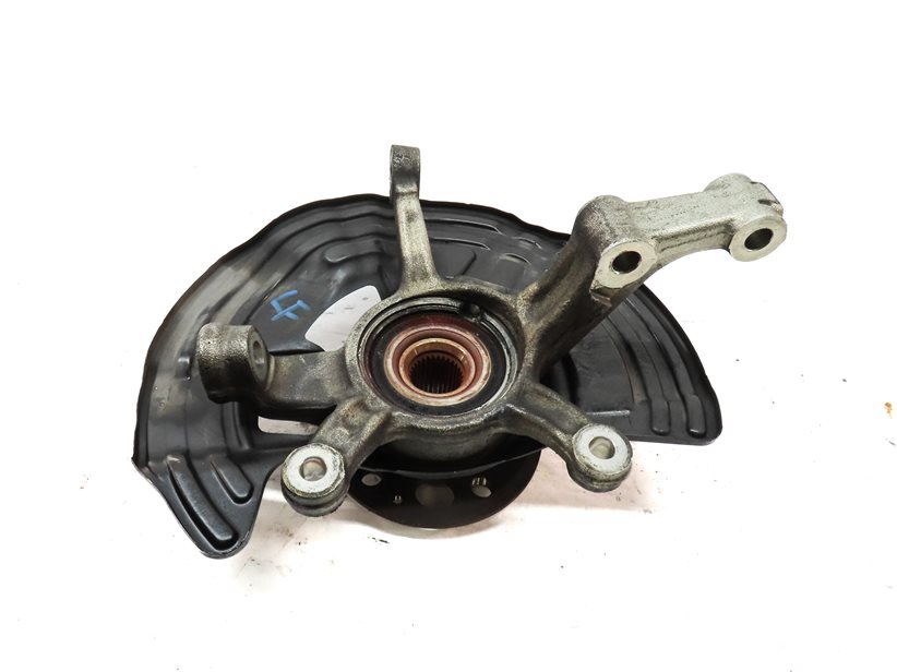 Thumbnail 2: 2014-2020 MERCEDES B250 GLA250 (W242 X156) LEFT FRONT DRIVER SPINDLE KNUCKE HUB