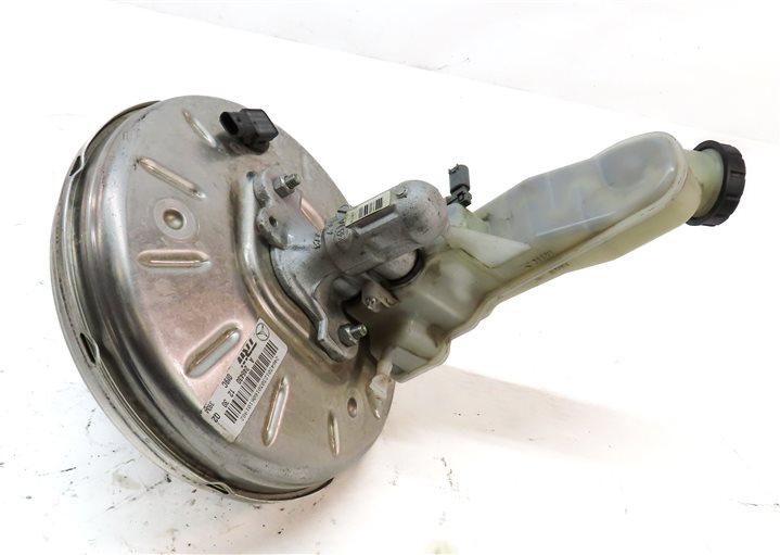 Thumbnail 4: 13-20 MERCEDES B CLA GLA (C117 W246 X156) POWER BRAKE BOOSTER w/ MASTER CYLINDER