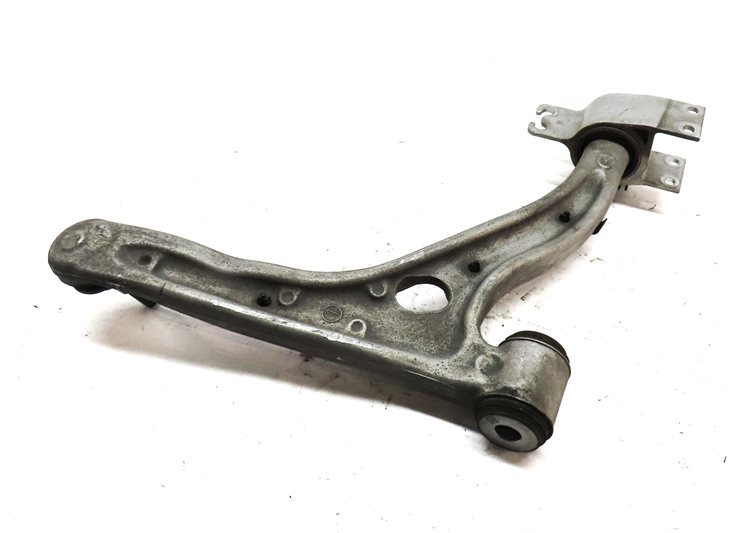 2015-2020 MERCEDES GLA250 (X156) LEFT FRONT DRIVER LOWER CONTROL ARM