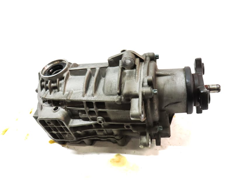 Thumbnail 2: 14-19 MERCEDES B250 CLA250 GLA250 (C117 W246 X156) AWD REAR DIFFERENTIAL CARRIER