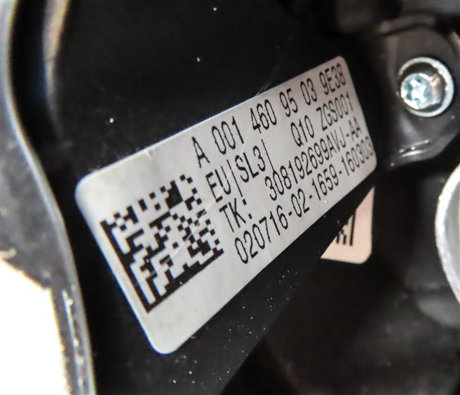 Thumbnail 6: 15-20 MERCEDES B GLA CLASS (W242 X156) 3-SPOKE STEERING WHEEL w/ SHIFT PADDLES
