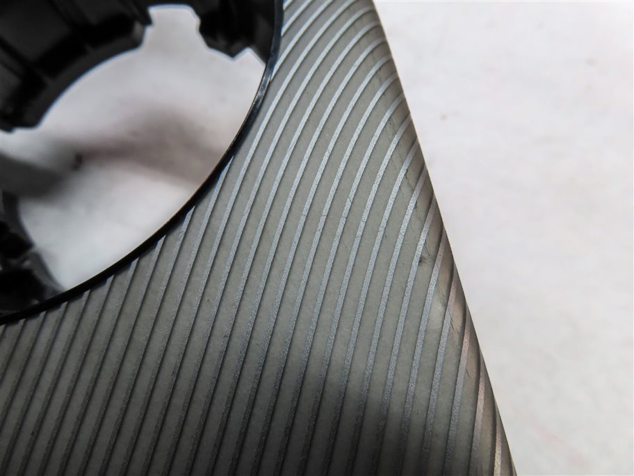 Thumbnail 8: 2016 MERCEDES GLA250 (X156) INTERIOR CENTER DASH VENT TRIM BEZEL (SILVER)