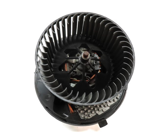 Thumbnail 4: 2015-2018 VW CC EOS TIGUAN / AUDI Q3 (8U) FRONT HEATER A/C BLOWER FAN MOTOR