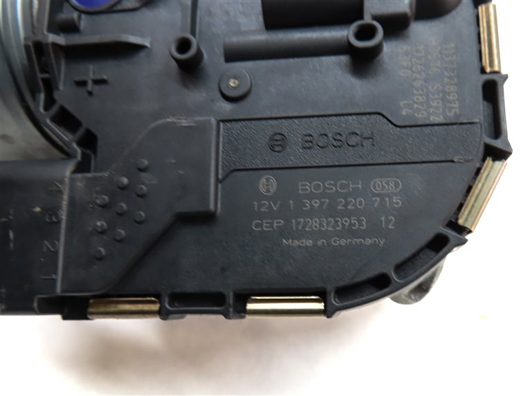 Thumbnail 6: 2015-2018 AUDI Q3 (8U) FRONT WINDSHIELD WIPER MOTOR