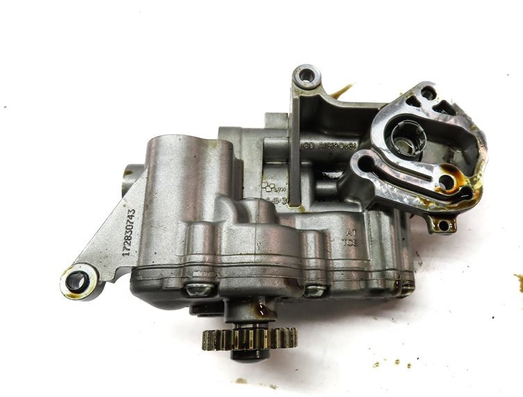Thumbnail 7: 2018 AUDI Q3 (8U) 2.0L TURBO (CCTA) ENGINE MOTOR OIL FLUID PUMP