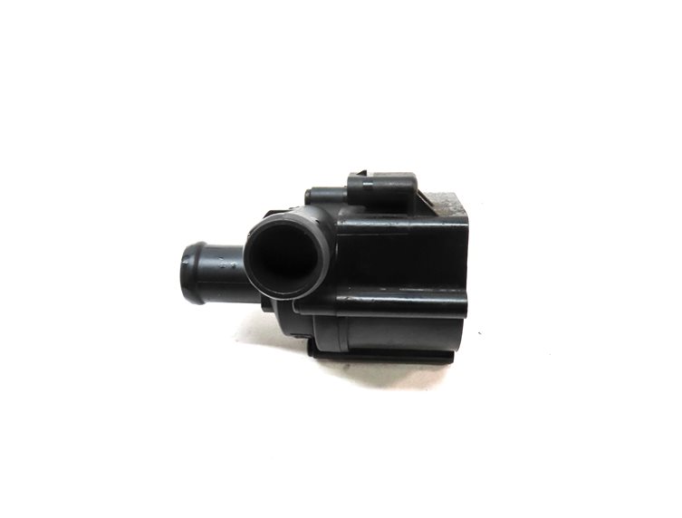 Thumbnail 4: 2018 AUDI Q3 (8U) 2.0L TURBO (CCTA) ENGINE AUXILIARY WATER COOLANT PUMP