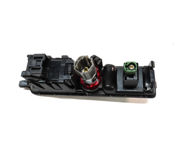 Thumbnail 6: 2018 AUDI Q3 (8U) ELECTRONIC EMERGENCY PARK PARKING BRAKE 12V OUTLET PANEL