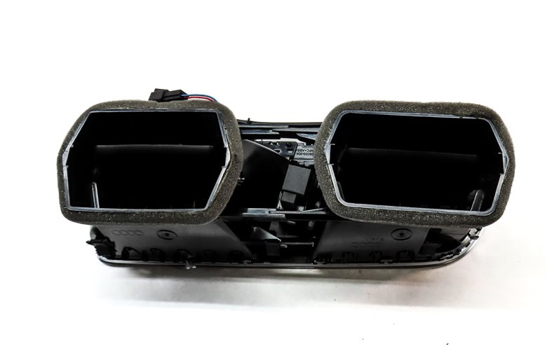 Thumbnail 4: 2018 AUDI Q3 (8U) FRONT CENTER DASH HEAT AIR AC HVAC DUAL VENT (BLACK)