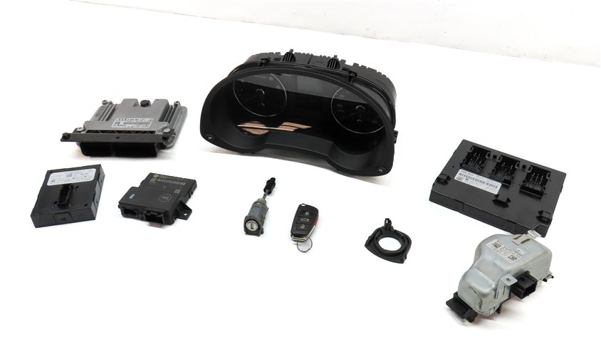 Thumbnail 1: 18 AUDI Q3 8U 2.0L TURBO CCTA SPEEDOMETER ECU IMMOBILIZER MODULE SET/9 (57k)