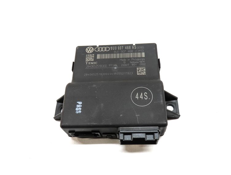 Thumbnail 9: 18 AUDI Q3 8U 2.0L TURBO CCTA SPEEDOMETER ECU IMMOBILIZER MODULE SET/9 (57k)