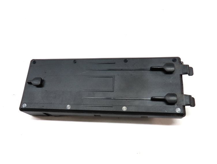 Thumbnail 5: 2018 AUDI Q3 (8U) REAR TRUNK TAILGATE HATCH LIFTGATE LIFT CONTROL MODULE