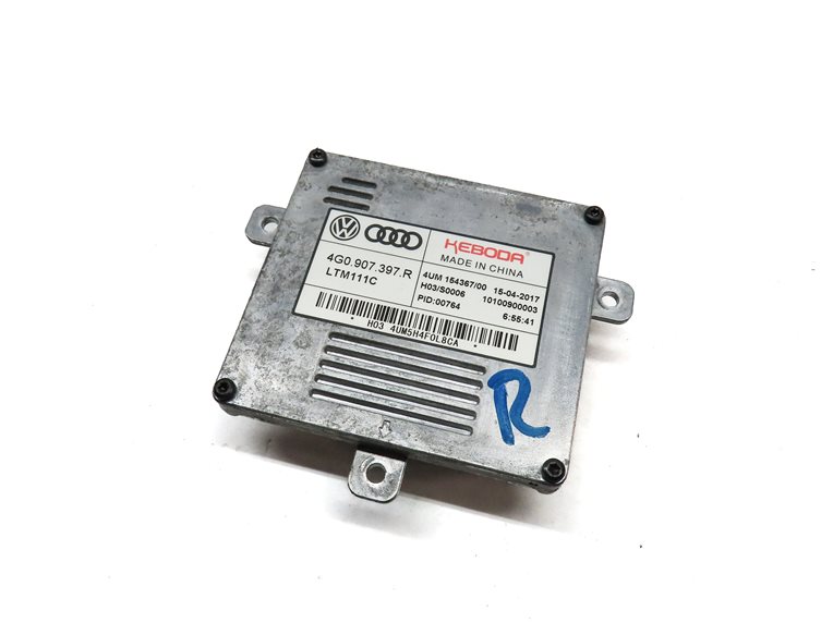 Thumbnail 1: 2018 AUDI Q3 (8U) FRONT RIGHT PASSENGER HEADLIGHT HEAD LIGHT LAMP BALLAST MODULE