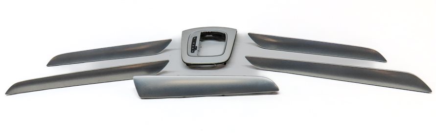 Thumbnail 2: 18 AUDI Q3 8U INTERIOR FRONT/REAR DOOR DASH CONSOLE SHIFTER TRIM SET(ALUMINUM)