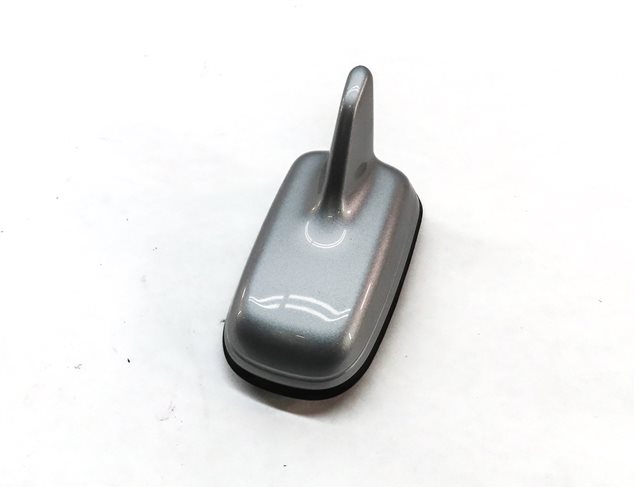 Thumbnail 1: 18-23 AUDI Q3 TT 8U MK2 RADIO STEREO ROOF SHARK FIN ANTENNA (SILVER)