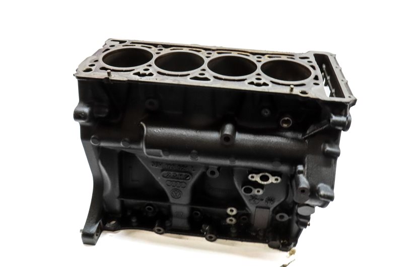 2014-2018 AUDI Q3 (8U) VW CC EOS TIGUAN 2.0L TURBO ENGINE CYLINDER BLOCK BARE