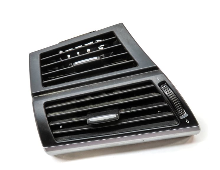 Thumbnail 3: 2013 BMW X5 (E70) FRONT LEFT DRIVER OUTER HEAT AIR AC DASH VENT (BLACK)