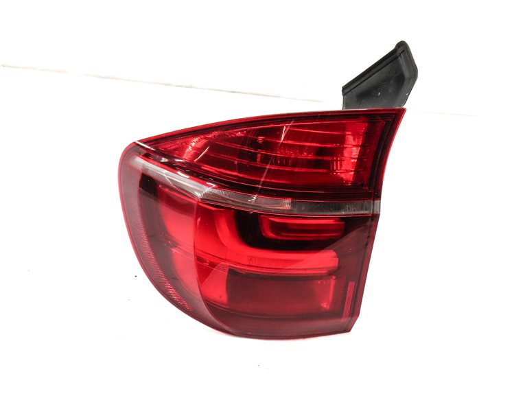Thumbnail 3: 2011-2013 BMW X5 X5M (E70) LEFT DRIVER REAR OUTER TAILLIGHT BRAKE LIGHT LAMP