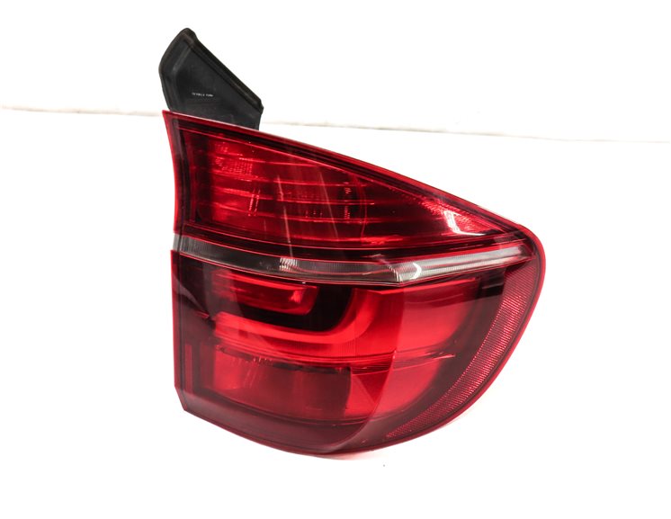 Thumbnail 3: 2011-2013 BMW X5 X5M (E70) RIGHT PASSENGER REAR OUTER TAILLIGHT BRAKE LIGHT LAMP