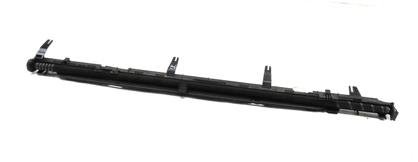 07-13 BMW X5 (E70) LEFT REAR DOOR RETRACTABLE WINDOW UV SUN SCREEN SHADE (BLACK)