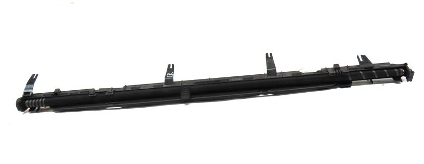 Thumbnail 2: 07-13 BMW X5 (E70) LEFT REAR DOOR RETRACTABLE WINDOW UV SUN SCREEN SHADE (BLACK)